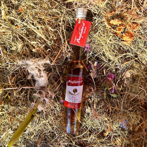 Heuschnaps aus Tirol